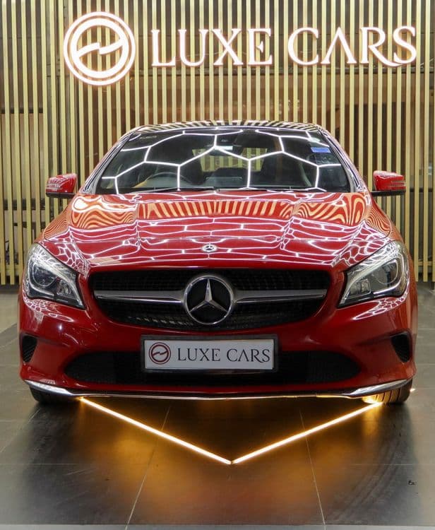 MERCEDES BENZ CLA 200 SPORTZ (with sunroof) AT PETROL