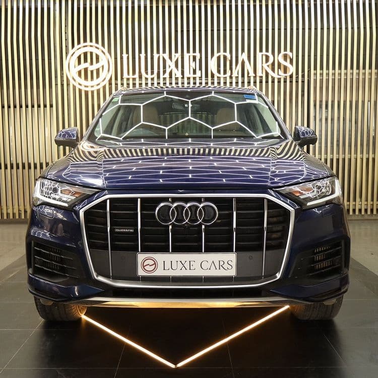 AUDI Q7 55 TFSI TECHNOLOGY