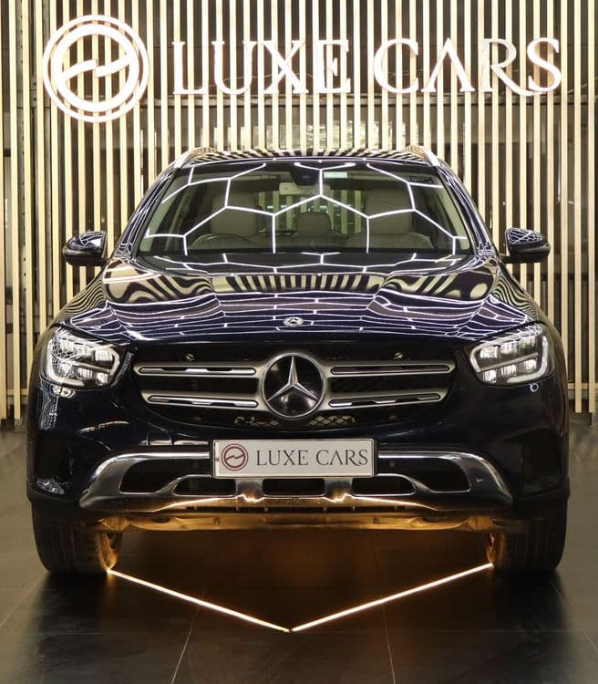 MERCEDES BENZ GLC 200 (with sunroof) AT PETROL