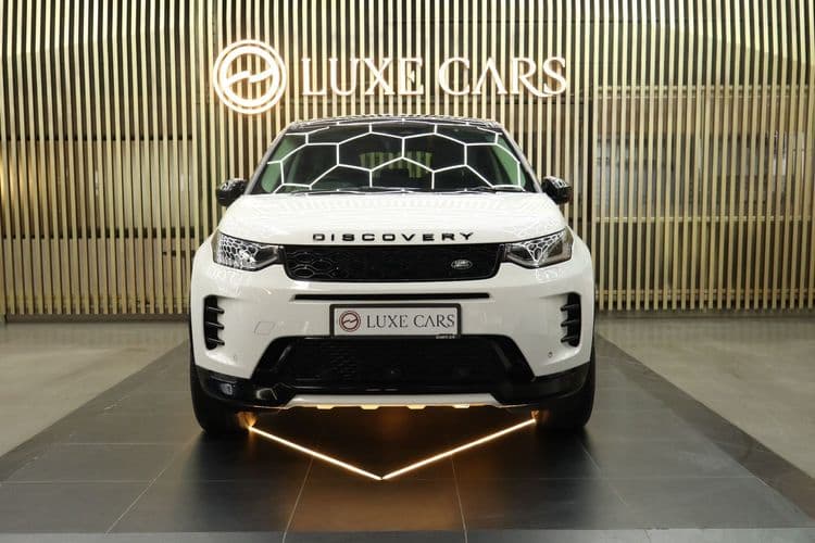 LAND ROVER DISCOVERY SPORT SE 2.0D DYN (with sunroof)